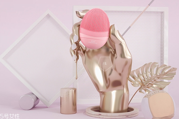 洗臉用這幾種水，越洗越白