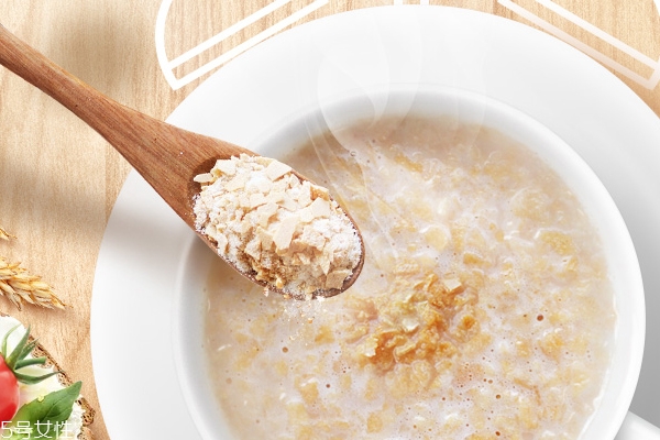 麥片大的好還是碎的好 碎的營養(yǎng)被破壞