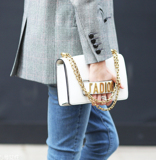 今年流行什么包包款式 2019包包流行這幾款 今年流行什么包包款式 2019包包流行這幾款