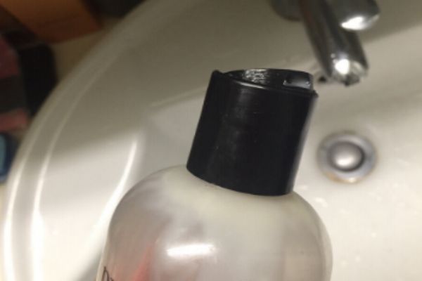 自然哲理洗面奶是氨基酸嗎 自然哲理洗面奶的功效 自然哲理洗面奶是氨基酸嗎 自然哲理洗面奶的功效