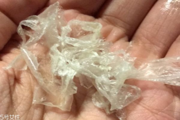 春雨撕拉面膜傷皮膚嗎 春雨撕拉面膜怎么樣 春雨撕拉面膜傷皮膚嗎 春雨撕拉面膜怎么樣