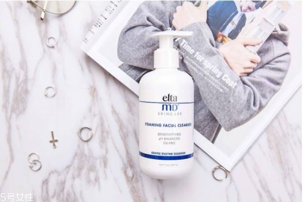 嬌蘭美肌潔面乳怎么用 洗面奶選擇也很重要 嬌蘭美肌潔面乳怎么用 洗面奶選擇也很重要