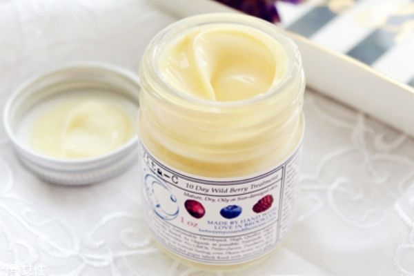 祛斑美白面膜有哪些 敷美白面膜的最佳時間 祛斑美白面膜有哪些 敷美白面膜的最佳時間