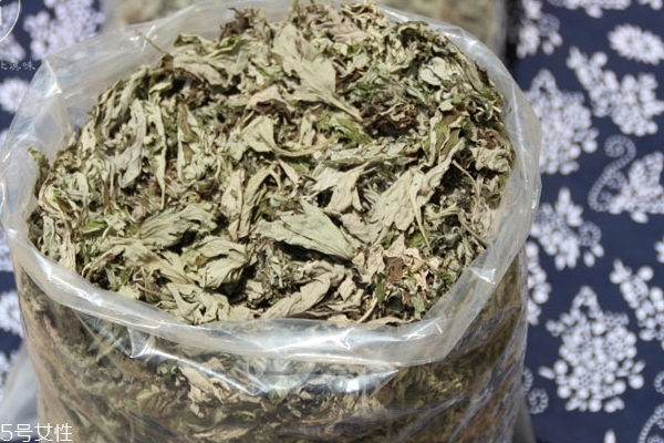 艾葉怎么加工成艾絨 按照這個步驟來 艾葉怎么加工成艾絨 按照這個步驟來