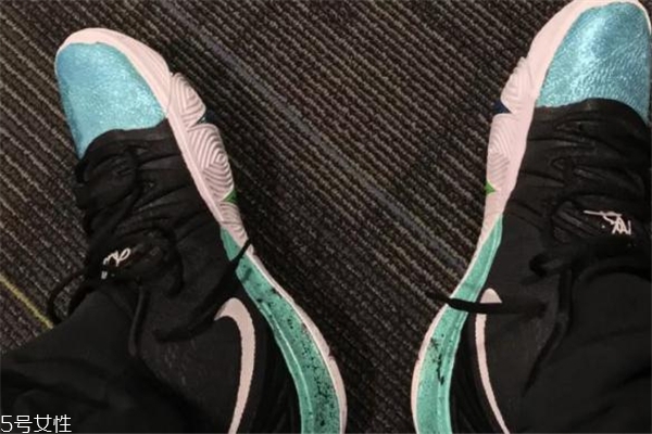 耐克歐文5開箱測評 你從未見過的全新氣墊