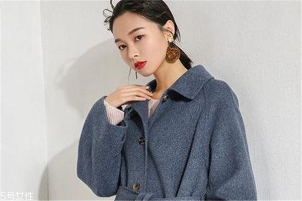 澳毛大衣一般多少錢 根據(jù)澳毛品質決定