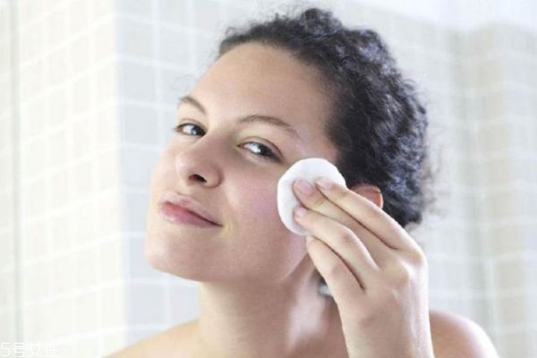 有什么簡單的祛痘方法 祛痘最快的方法 有什么簡單的祛痘方法 祛痘最快的方法