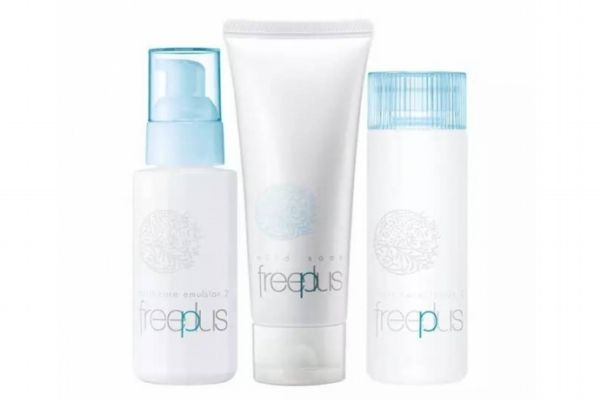 20歲適合用什么護膚品 推薦20歲用的護膚品牌 20歲適合用什么護膚品 推薦20歲用的護膚品牌