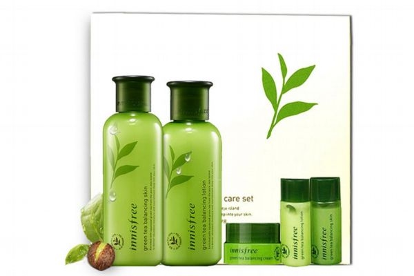 20歲適合用什么護膚品 推薦20歲用的護膚品牌 20歲適合用什么護膚品 推薦20歲用的護膚品牌