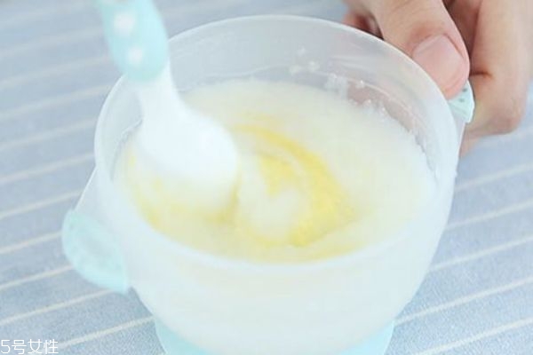 寶寶米粉一天吃幾次 米粉的正確沖法 寶寶米粉一天吃幾次 米粉的正確沖法