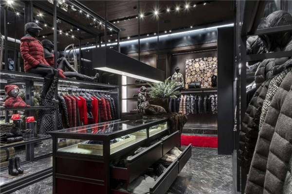 moncler和加拿大鵝哪個好 羽絨品牌大比拼 moncler和加拿大鵝哪個好 羽絨品牌大比拼