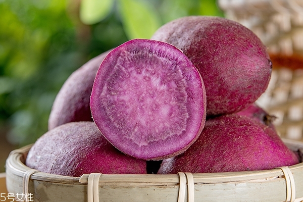 紫薯為什么會發(fā)芽 因?yàn)檫@個(gè)原因 紫薯為什么會發(fā)芽 因?yàn)檫@個(gè)原因