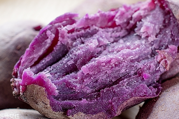 紫薯為什么會發(fā)芽 因?yàn)檫@個(gè)原因 紫薯為什么會發(fā)芽 因?yàn)檫@個(gè)原因