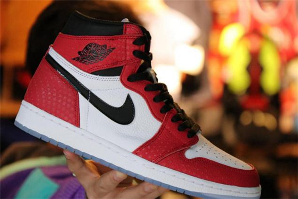 aj1蜘蛛俠聯(lián)名什么時候發(fā)售 年底爆款配色 aj1蜘蛛俠聯(lián)名什么時候發(fā)售 年底爆款配色