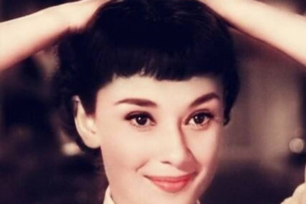 狗啃式劉海適合圓臉嗎 狗啃式劉海代表人物 狗啃式劉海適合圓臉嗎 狗啃式劉海代表人物