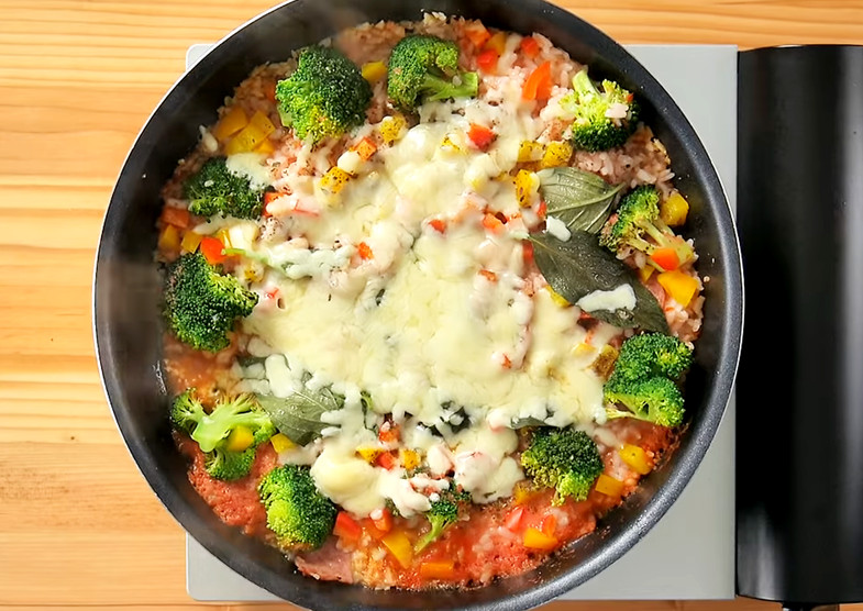 紅醬起司燉飯的做法 簡(jiǎn)易步驟圖解