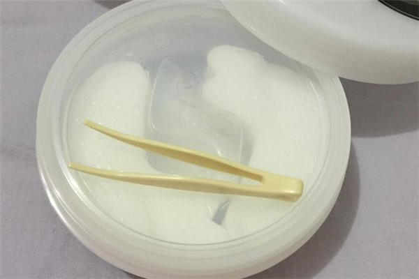 spa蛇毒眼膜怎么保存 放冰箱更好 spa蛇毒眼膜怎么保存 放冰箱更好