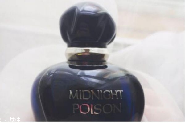 迪奧藍毒好聞嗎 迪奧藍毒女士香水香調(diào) 迪奧藍毒好聞嗎 迪奧藍毒女士香水香調(diào)