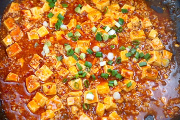 麻婆豆腐可以隔夜吃嗎 看是否變質(zhì) 麻婆豆腐可以隔夜吃嗎 看是否變質(zhì)