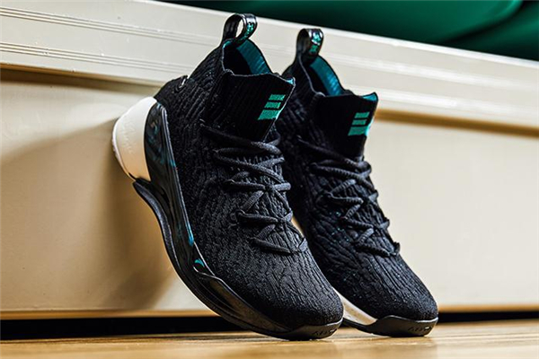 安踏kt4拆解報(bào)告 配置一目了然 安踏kt4拆解報(bào)告 配置一目了然