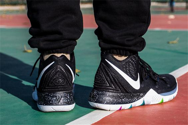 耐克歐文5緩震怎么樣 需要大體重踩開 耐克歐文5緩震怎么樣 需要大體重踩開