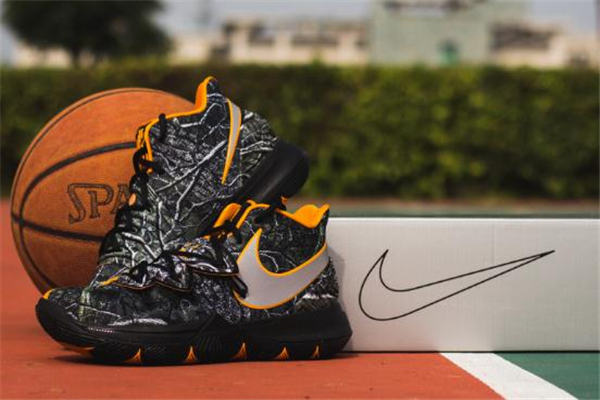 耐克歐文5適合打什么位置 后衛(wèi)球員首選 耐克歐文5適合打什么位置 后衛(wèi)球員首選