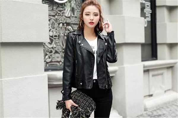 皮夾克發(fā)霉怎么清洗 巧妙去除霉斑 皮夾克發(fā)霉怎么清洗 巧妙去除霉斑