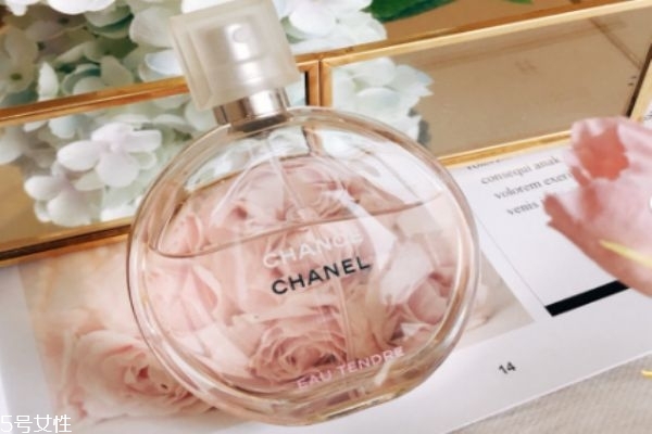 香奈兒粉邂逅專柜價格 香奈兒粉邂逅香水味道 香奈兒粉邂逅專柜價格 香奈兒粉邂逅香水味道