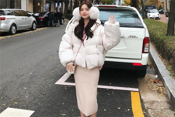 襖子上的油漬怎么清洗 不同油漬清潔方法不同 襖子上的油漬怎么清洗 不同油漬清潔方法不同