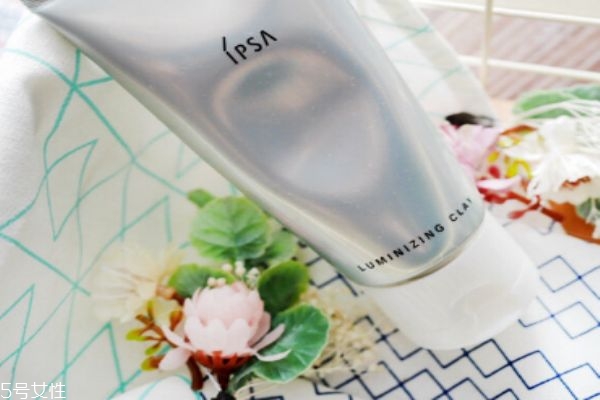 ipsa粘土面膜保質(zhì)期 開封后一年內(nèi)用完