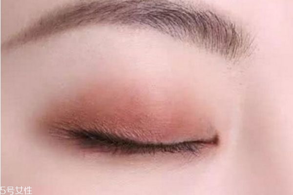 奶茶豆沙色眼影怎么畫(huà) 奶茶豆沙色眼影教程