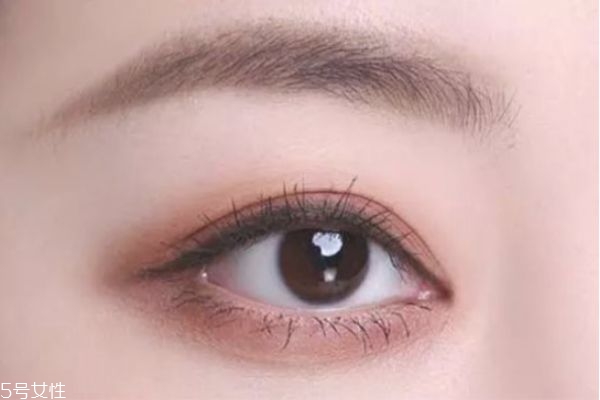 奶茶豆沙色眼影怎么畫(huà) 奶茶豆沙色眼影教程