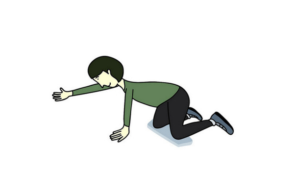 頸椎前傾筋骨僵硬 伸展操矯正體態(tài)解腰酸 頸椎前傾筋骨僵硬 伸展操矯正體態(tài)解腰酸