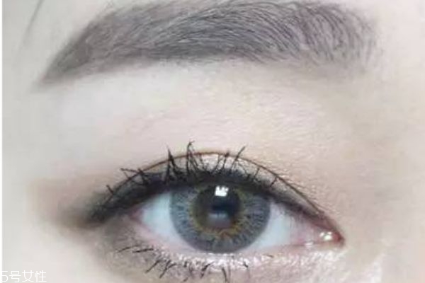 怎樣畫(huà)約會(huì)妝容 超甜美粉色妝容化妝步驟 怎樣畫(huà)約會(huì)妝容 超甜美粉色妝容化妝步驟