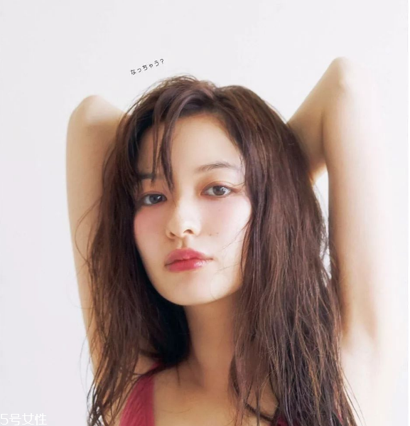 日系妝容需要什么 秋冬高級感十足的日系妝容 日系妝容需要什么 秋冬高級感十足的日系妝容