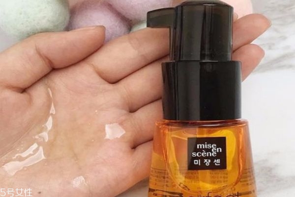 護(hù)發(fā)精油哪個(gè)牌子好 最好用的4款護(hù)發(fā)精油推薦 護(hù)發(fā)精油哪個(gè)牌子好 最好用的4款護(hù)發(fā)精油推薦