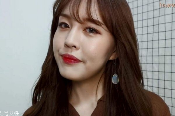 韓國(guó)淡妝怎樣化 韓國(guó)妝容畫法 韓國(guó)淡妝怎樣化 韓國(guó)妝容畫法