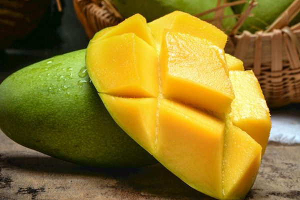 芒果捏軟了還能吃嗎 時(shí)間一長就會發(fā)爛