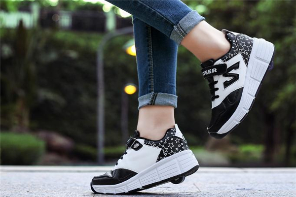 暴走鞋如何剎車 一定要學(xué)會