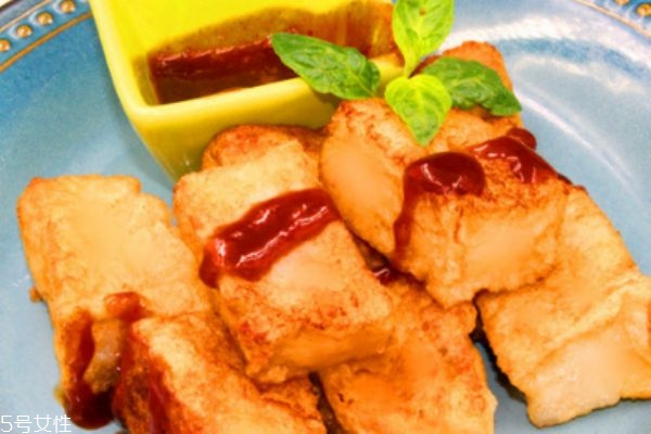 魚豆腐是什么做的 吃魚豆腐有什么好處 魚豆腐是什么做的 吃魚豆腐有什么好處