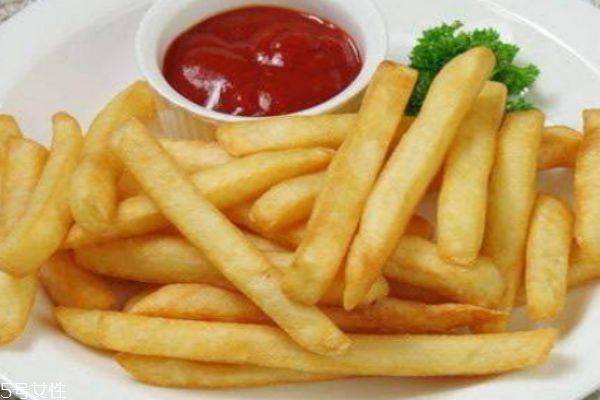 薯?xiàng)l怎么炸才脆 教你如何做出又香又脆的薯?xiàng)l 薯?xiàng)l怎么炸才脆 教你如何做出又香又脆的薯?xiàng)l