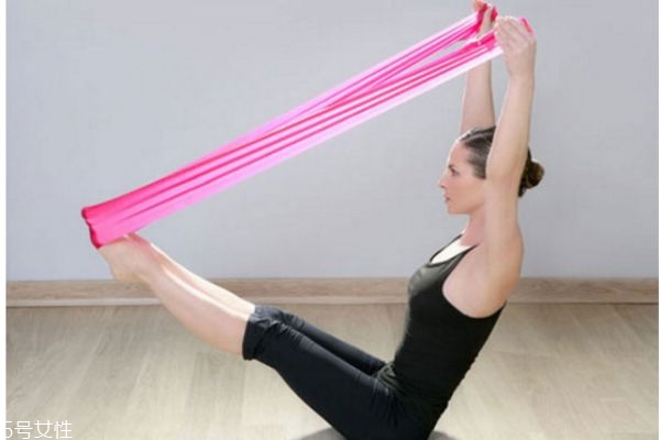 普拉提下3招改善腹背無力、酸痛