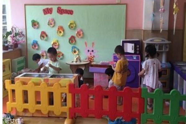 寶寶不愛上幼兒園怎么辦 寶寶不愛上幼兒園怎么辦