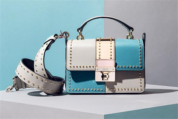 斜挎包帶子多長合適 看個人身高 斜挎包帶子多長合適 看個人身高