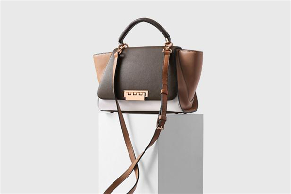 手提包怎么搭配衣服 這些禁忌要注意 手提包怎么搭配衣服 這些禁忌要注意