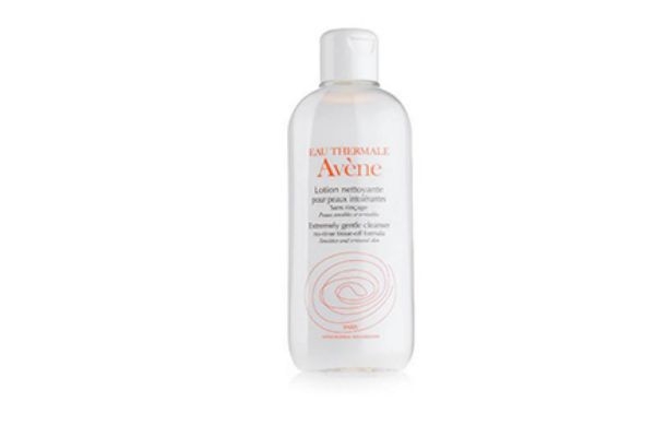 卸妝不用卸妝產(chǎn)品可以嗎 不好好卸妝的危害 卸妝不用卸妝產(chǎn)品可以嗎 不好好卸妝的危害