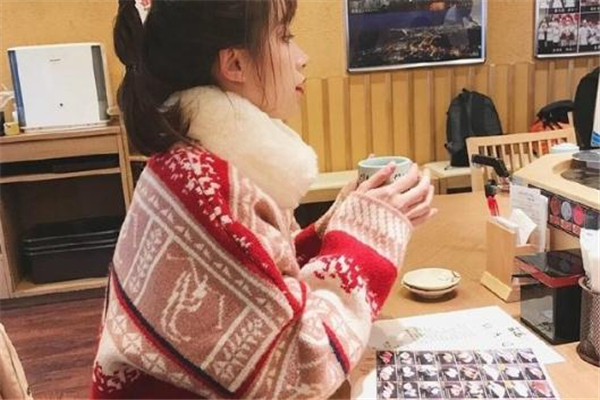 圣誕節(jié)穿什么衣服好看 讓你回頭率爆表 圣誕節(jié)穿什么衣服好看 讓你回頭率爆表