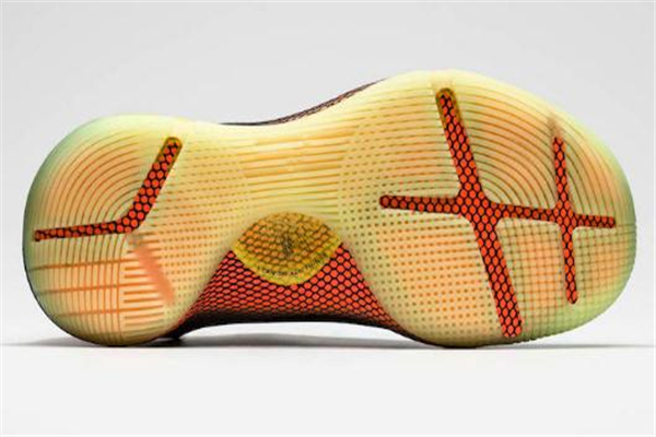 ua curry 6庫(kù)里6代什么時(shí)候出 發(fā)售信息終于曝光 ua curry 6庫(kù)里6代什么時(shí)候出 發(fā)售信息終于曝光