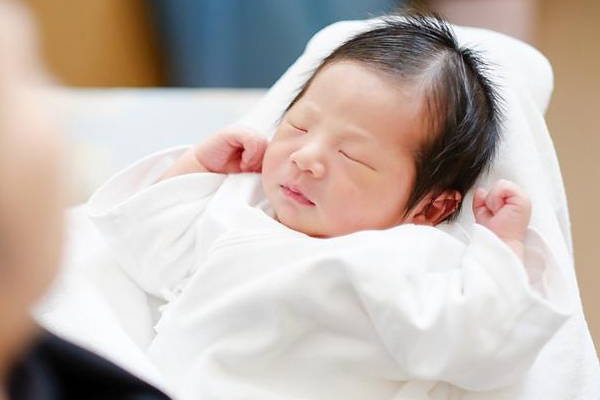 即將分娩的征兆是什么 這幾個(gè)信號(hào)要注意 即將分娩的征兆是什么 這幾個(gè)信號(hào)要注意