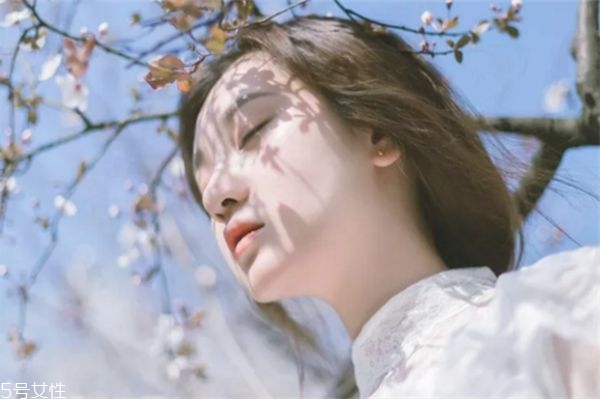 臉反復過敏怎么辦 臉上皮膚過敏小妙招 臉反復過敏怎么辦 臉上皮膚過敏小妙招